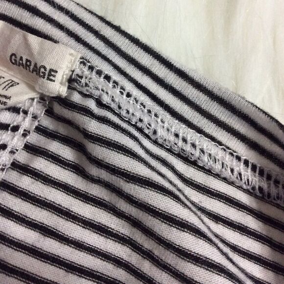 Garage Cut-Out Tank - Picture 5 of 7